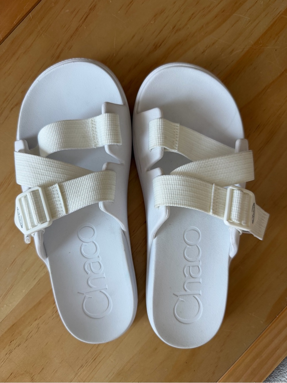Chaco White Adjustable Strap Slide Sandals Women’s 9- Like New
